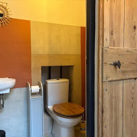 Le Moulin - Maison Authentique équipée, Proche De La Cité Médiévale