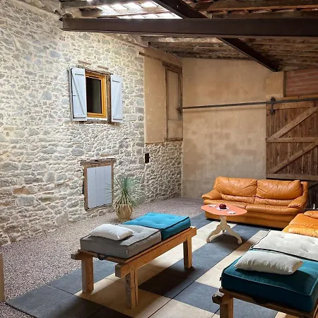 Casa vacanze Le Moulin - Maison Authentique équipée, Proche De La Cité Médiévale